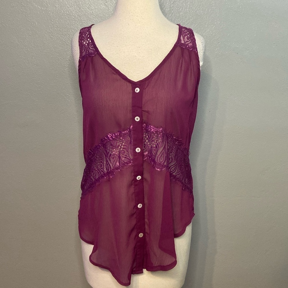NWT Charming Charlie Sheer Sleeveless Top Lace Inserts Button Front Berry XL